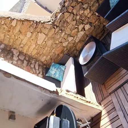 Agréable maison de village Laudun-l'Ardoise Extérieur photo