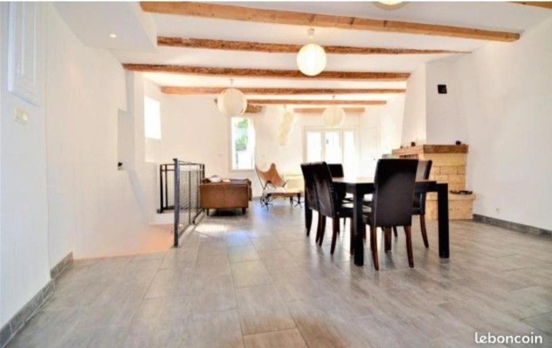 Maison De Village Hébergement de vacances *